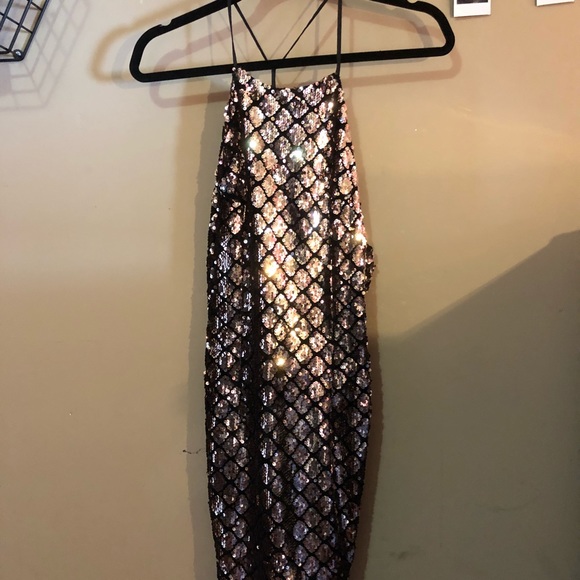 Solemis LA gold sequin mini dress never worn - Picture 4 of 5